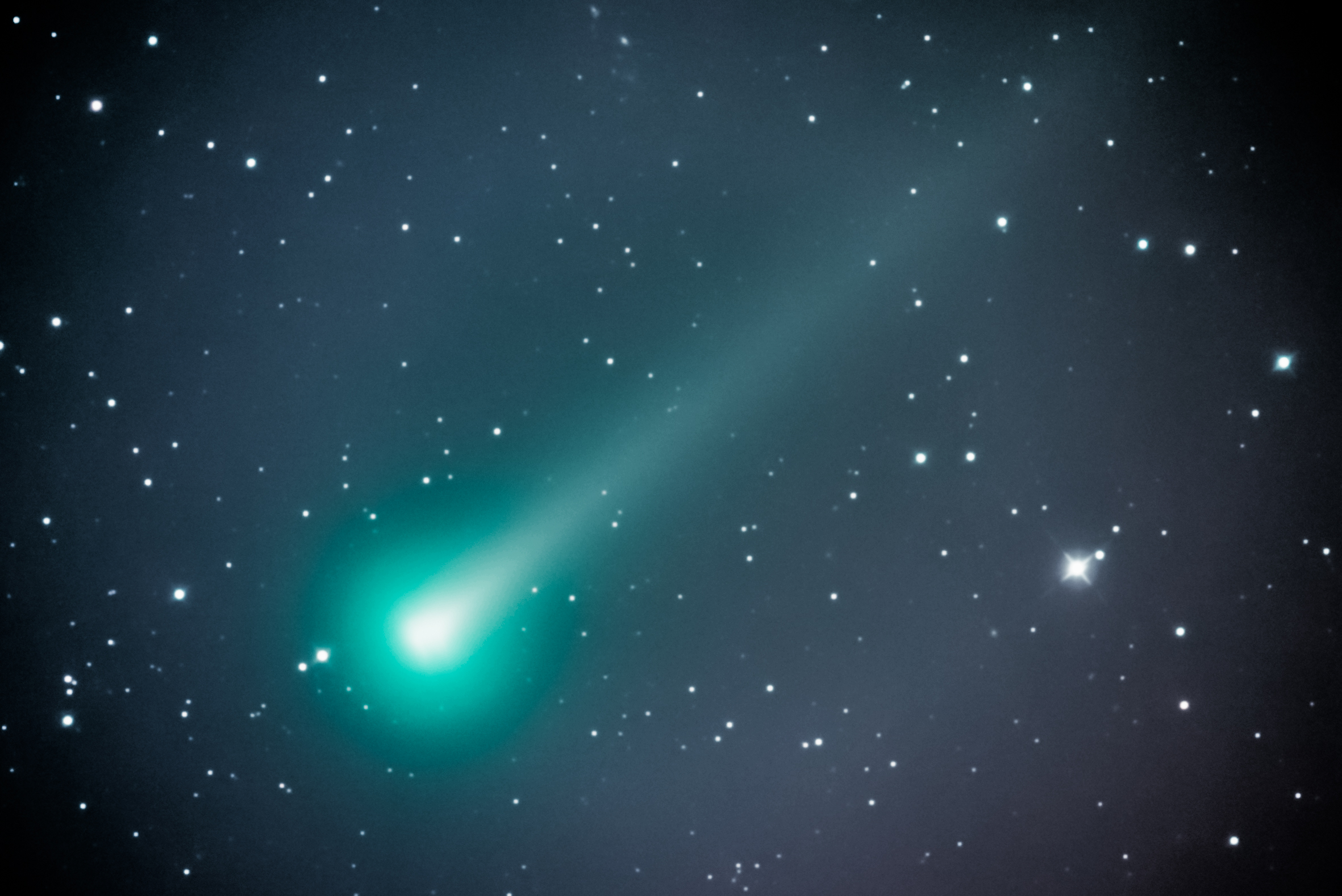 comete%20bernard%2060s%20x10%20a.2